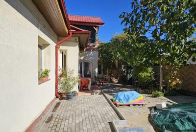 Casă cu 3 camere cu Teren 300 Mp în Pieptănari - 8