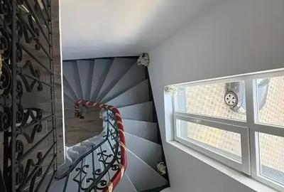 Casă cu 6 camere cu Canalizare în Moșilor - 15