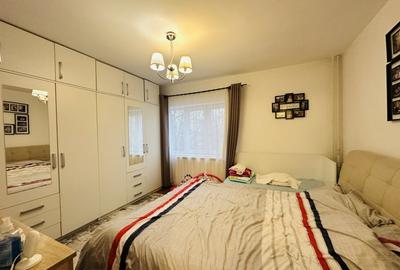 Apartament superb 2 camere zona Uverturii-Lujerului 3/4 an 1990 zona linistita - 13