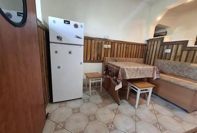 Apartament cu 2 camere decomandat, mobilat în Vasile Aaron - 8