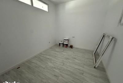 Casă cu 4 camere cu Teren 200 Mp în Central - 16