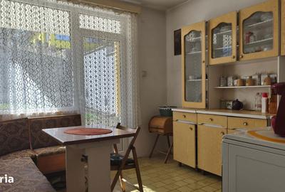 Casă cu 4 camere cu Teren 300 Mp în Central - 5