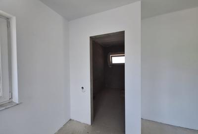 De vanzare casa cu etaj, semifinisat interior, Dezmir, 235000 Eur De vanzare casa cu etaj, semifinisat interior, Dezmir, 235000 Eur - 18