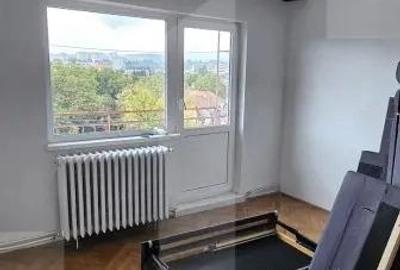 Apartament cu 2 camere decomandat în Vest - 4