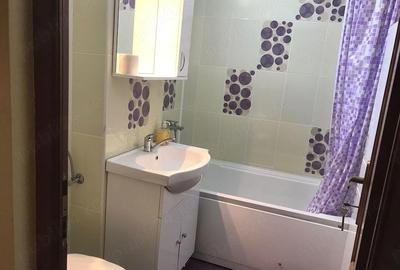 Apartament cu 3 camere decomandat în Central - 11