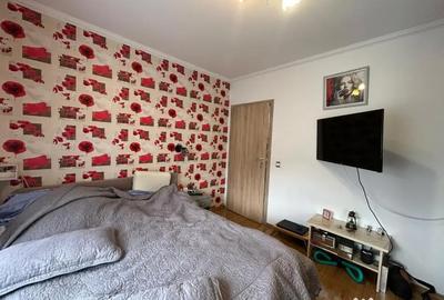 Apartament cu 3 camere semidecomandat în Florești - 3