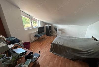 Casă cu 6 camere cu Teren 1500 Mp în Florica - 4