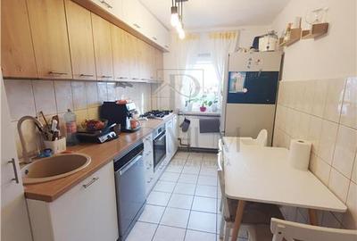 Apartament cu 3 camere decomandat, mobilat în Lipovei - 7