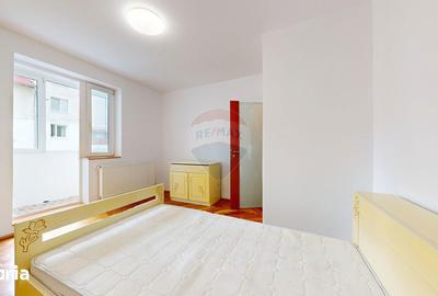 Apartament cu 4 camere, mobilat în Central - 11