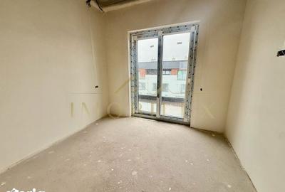 Apartament cu 4 camere în Florești