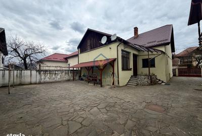 Casă cu 3 camere cu Teren 328 Mp în Central - 9