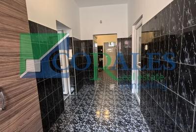 Casă individuală cu 7 camere cu Canalizare în Traian - 4