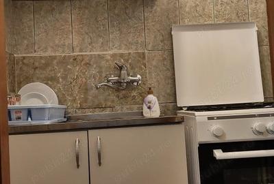 De Vanzare Garsoniera Unirii - Alba Iulia, sector 3 De Vanzare Garsoniera Unirii - Alba Iulia, sector 3 - 4