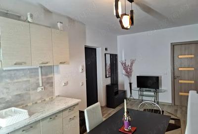 Inchiriez apartament 2 camere in zona 1Mai - 4