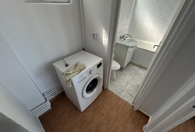 Apartament cu 3 camere decomandat în Casa de Cultură - 9