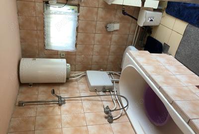 Casa de vanzare zona linistita - 2