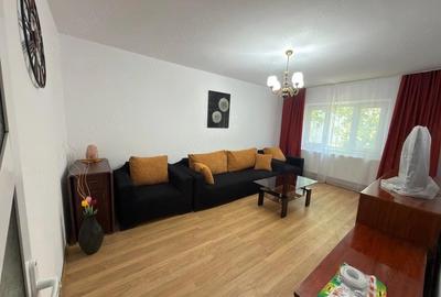 Apartament cu 3 camere decomandat în Exterior Vest - 4