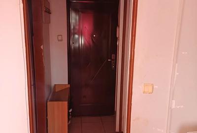 Vand garsoniera zona UMT - 5
