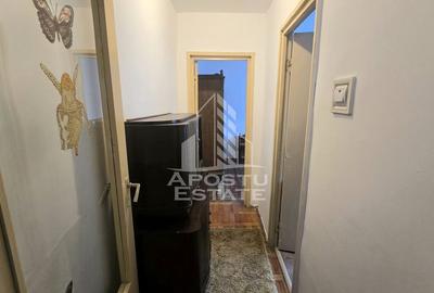 Apartament cu 4 camere, etaj intermediar, zona Dacia - 9
