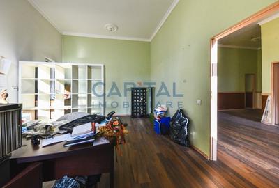 Apartament central cu 3  camere decomandat - 6