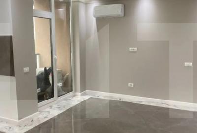 Apartament cu 3 camere decomandat în Torontalului - 3