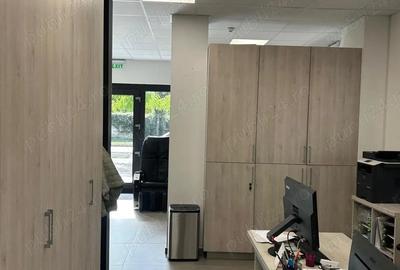 Spațiu comercial, de 105 mp, în Nord - 9