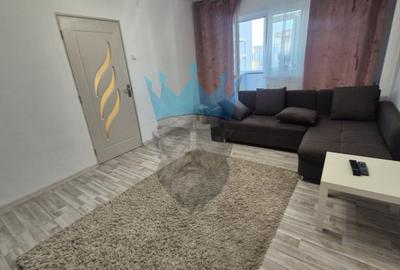 Apartament cu 4 camere semidecomandat în Rahova - 2