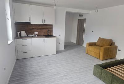 Casă cu 4 camere cu Teren 600 Mp în Central - 3