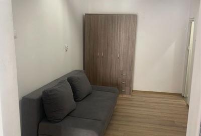 Garsonieră nedecomandată în Central - 1