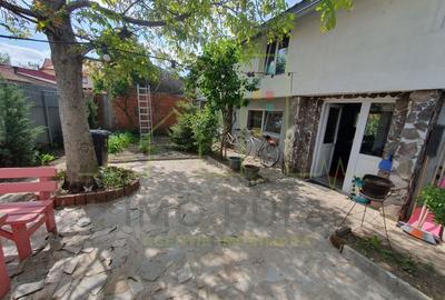 Casă individuală cu 2 camere cu Canalizare în Kuncz - 1