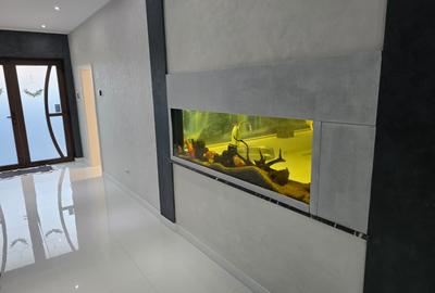 Casă individuală cu 6 camere cu Teren 600 Mp în Km 5 - 7