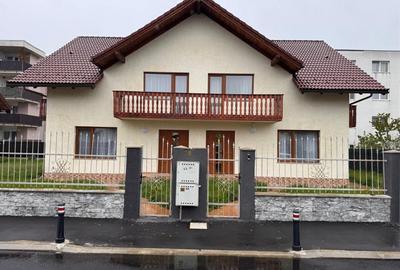 Duplex cu 5 camere cu Canalizare în Ghimbav - 19