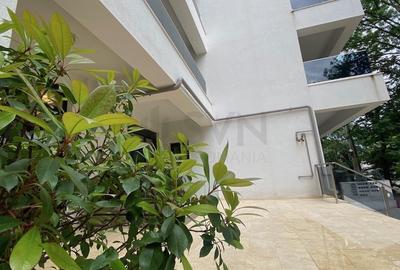 Apartament cu 2 camere decomandat în Băneasa