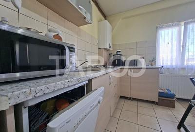 Apartament de vanzare 3 camere Terezian 70 mpu plus balcon Comision 0% - 6