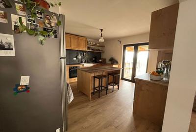 Casă cu 4 camere cu Teren 2000 Mp în Oar - 4