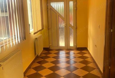 Casă cu 3 camere în Bujac - 4