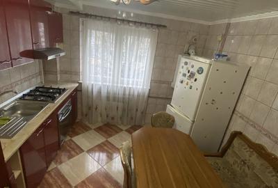 Apartament cu 3 camere decomandat în Burdujeni - 4