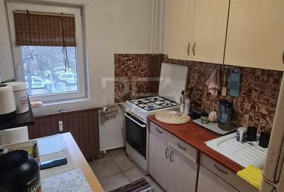 Garsonieră decomandată, mobilată în Decebal - 2