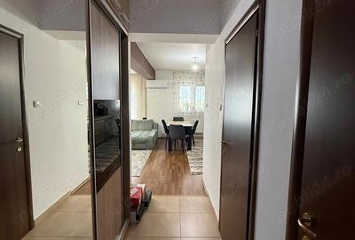 Apartament cu 3 camere decomandat în Nufărul - 5