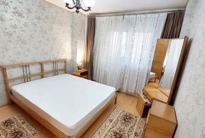 13 Seprembrie,Panduri, metrou Academia Militara la 800m - 6