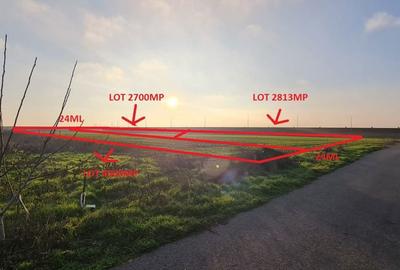 Teren de 2813 mp, în Vânători - 2