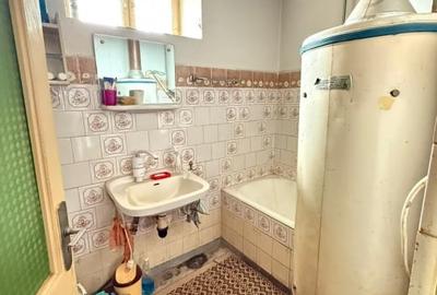 Casă individuală cu 3 camere cu Canalizare în Central - 7