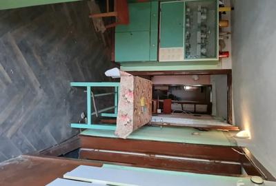 Casă cu 3 camere cu Teren 1500 Mp în Drăgășani - 2