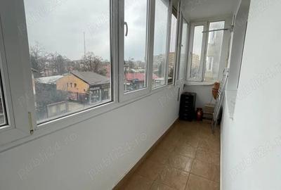 Apartament cu 3 camere semidecomandat în Uverturii - 1