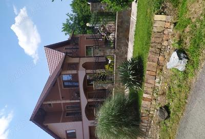 Casă cu 6 camere în Central - 4