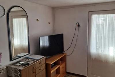 Casă cu 2 camere cu Teren 1686 Mp în Central - 12