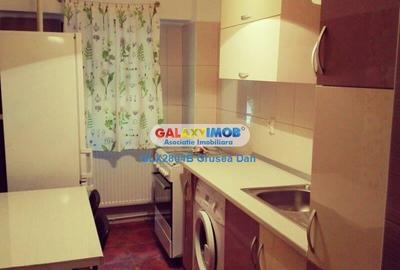 Nerva traian | studio chic 43mp | 1990 | pat cada | metrou - 8