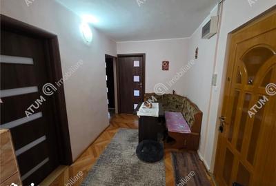 Apartament cu 3 camere decomandat, mobilat în Sud - 7