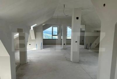 Apartament cu 4 camere decomandat în Central - 3