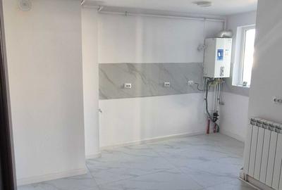Apartament cu 2 camere decomandat în Central - 4